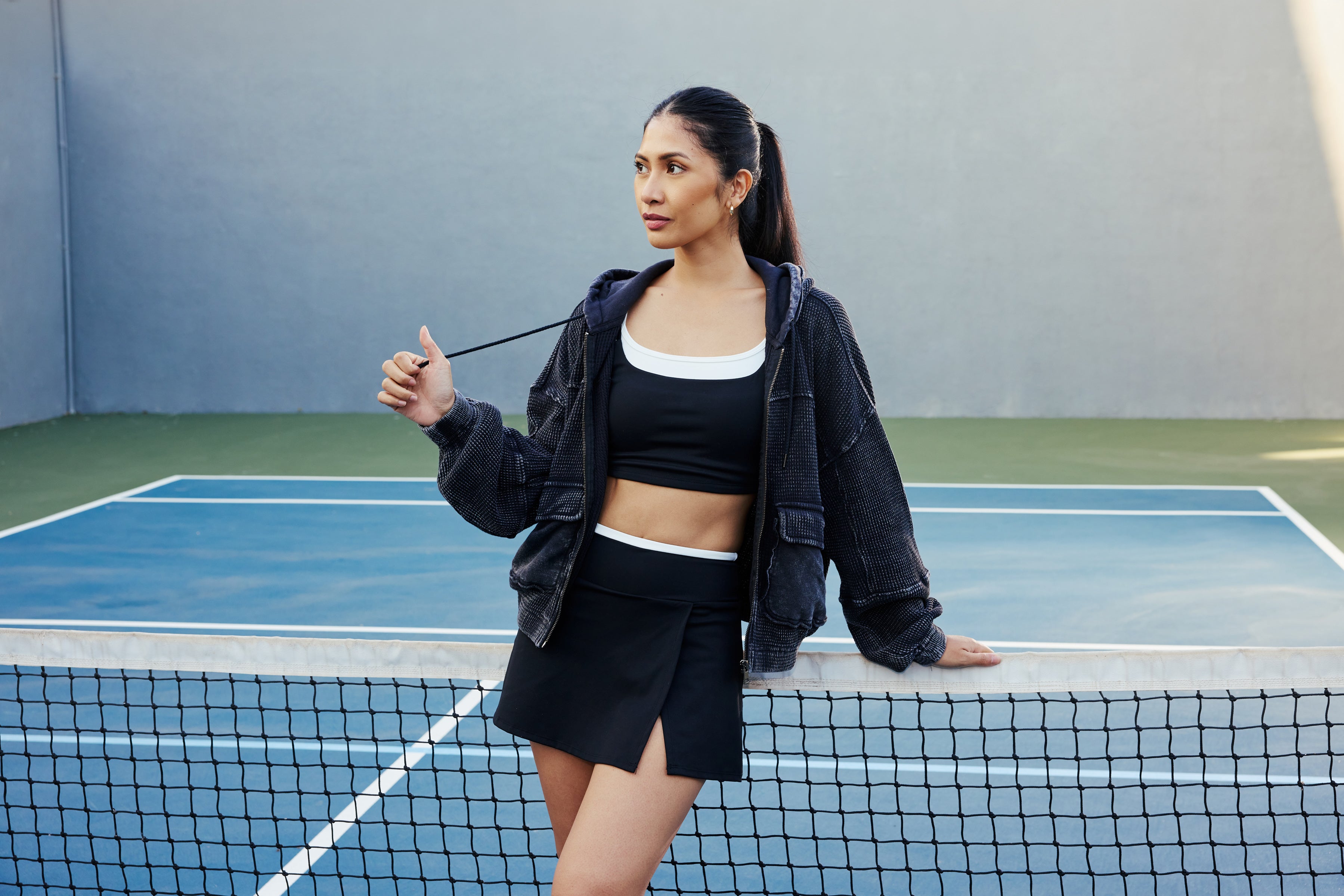 Off Court Hoodie - Vintage Black